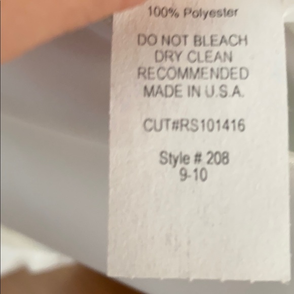 Gorgeous cream satin tulle skirt dress - Picture 3 of 5